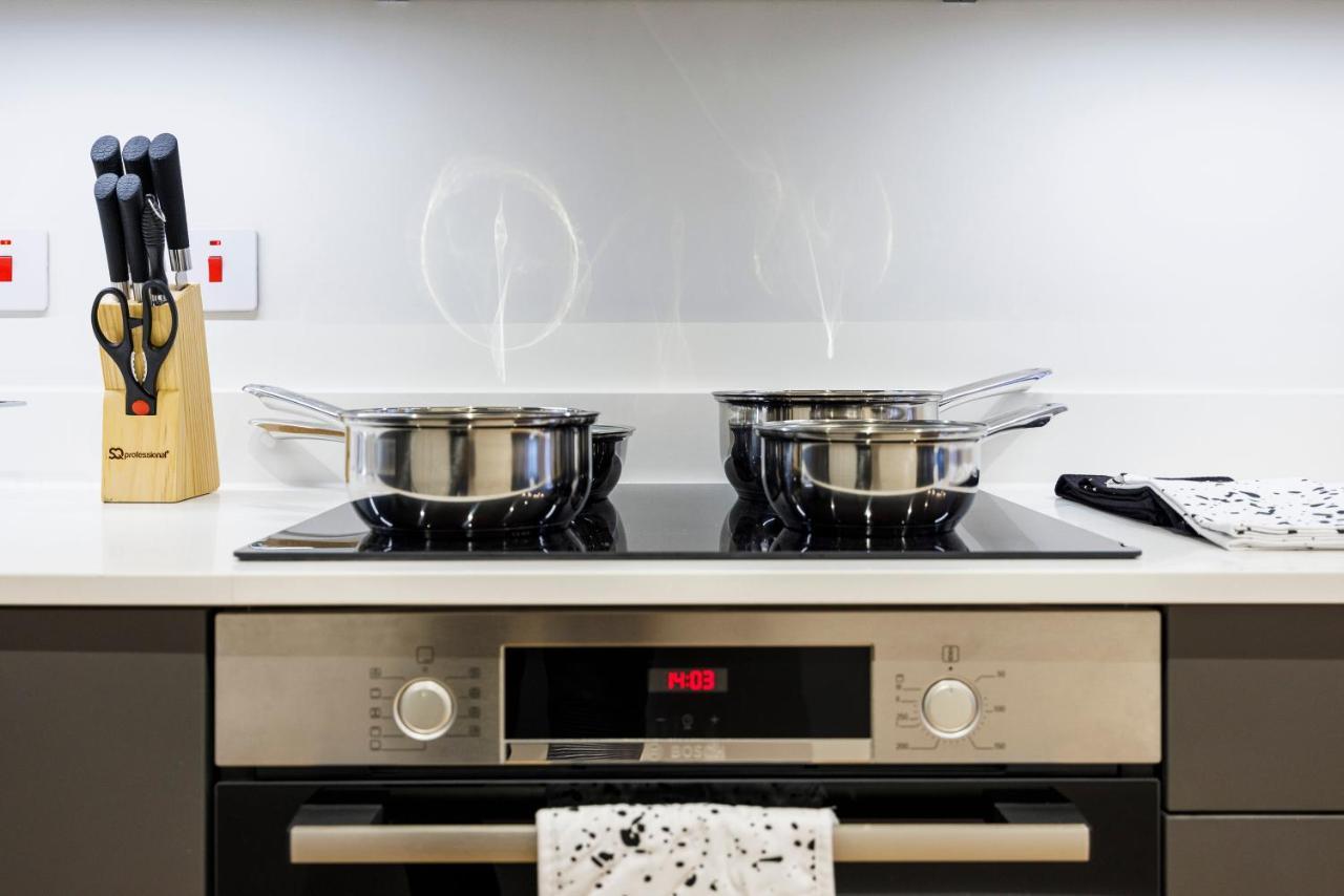 Luxury Spacious 2 Bed Apartment, London - Sk Londres Exterior foto